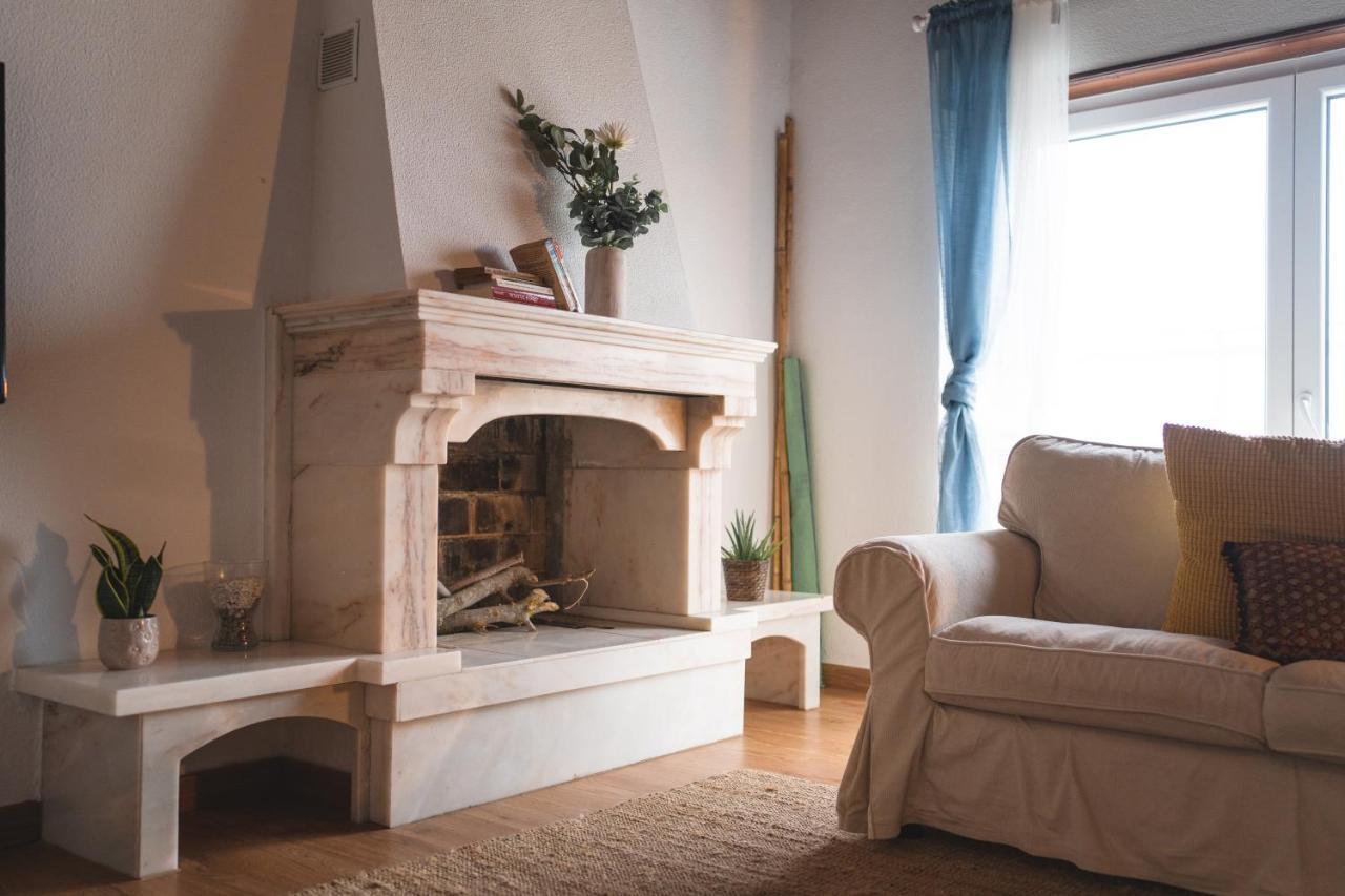 Gundi House Vandrehjem Ericeira Eksteriør billede