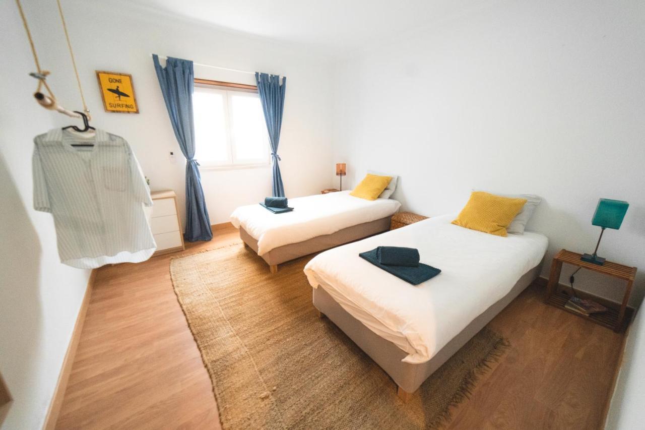 Gundi House Vandrehjem Ericeira Eksteriør billede