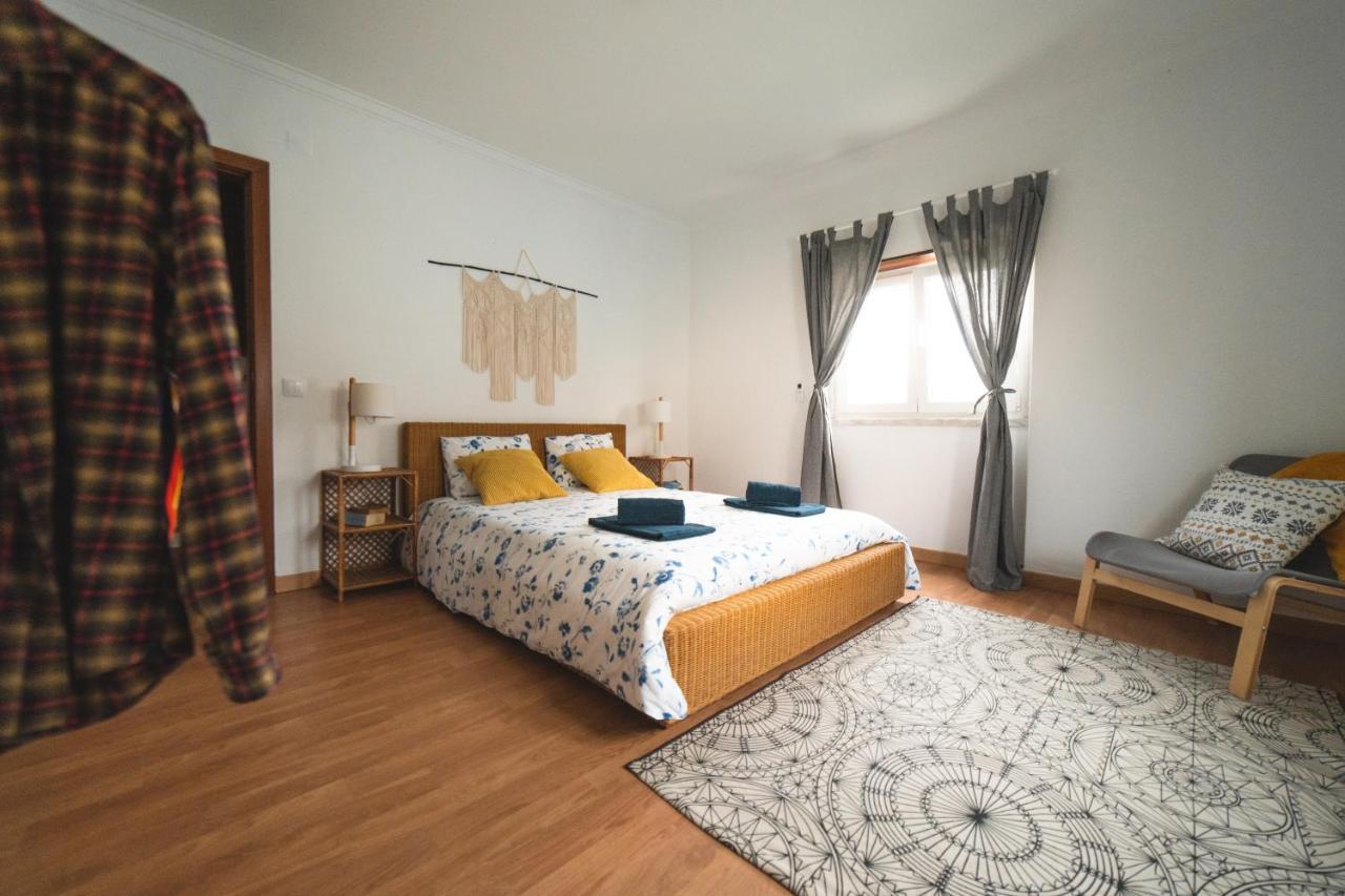 Gundi House Vandrehjem Ericeira Eksteriør billede